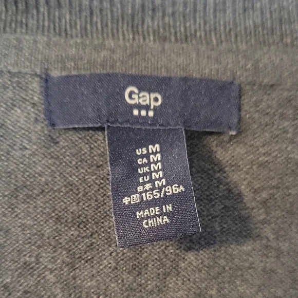 GAP Women's Dark Gray Cardigan - Picture 2 of 3